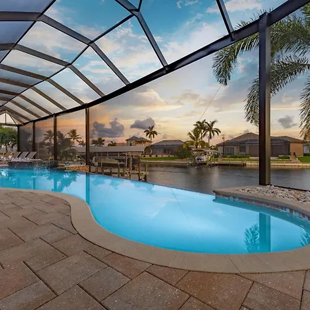 Luxury, Sunsets, Heated Infinity Pool, Spa, Pool Table, Bikes & Kayaks - Villa Coral Bay - Roelens